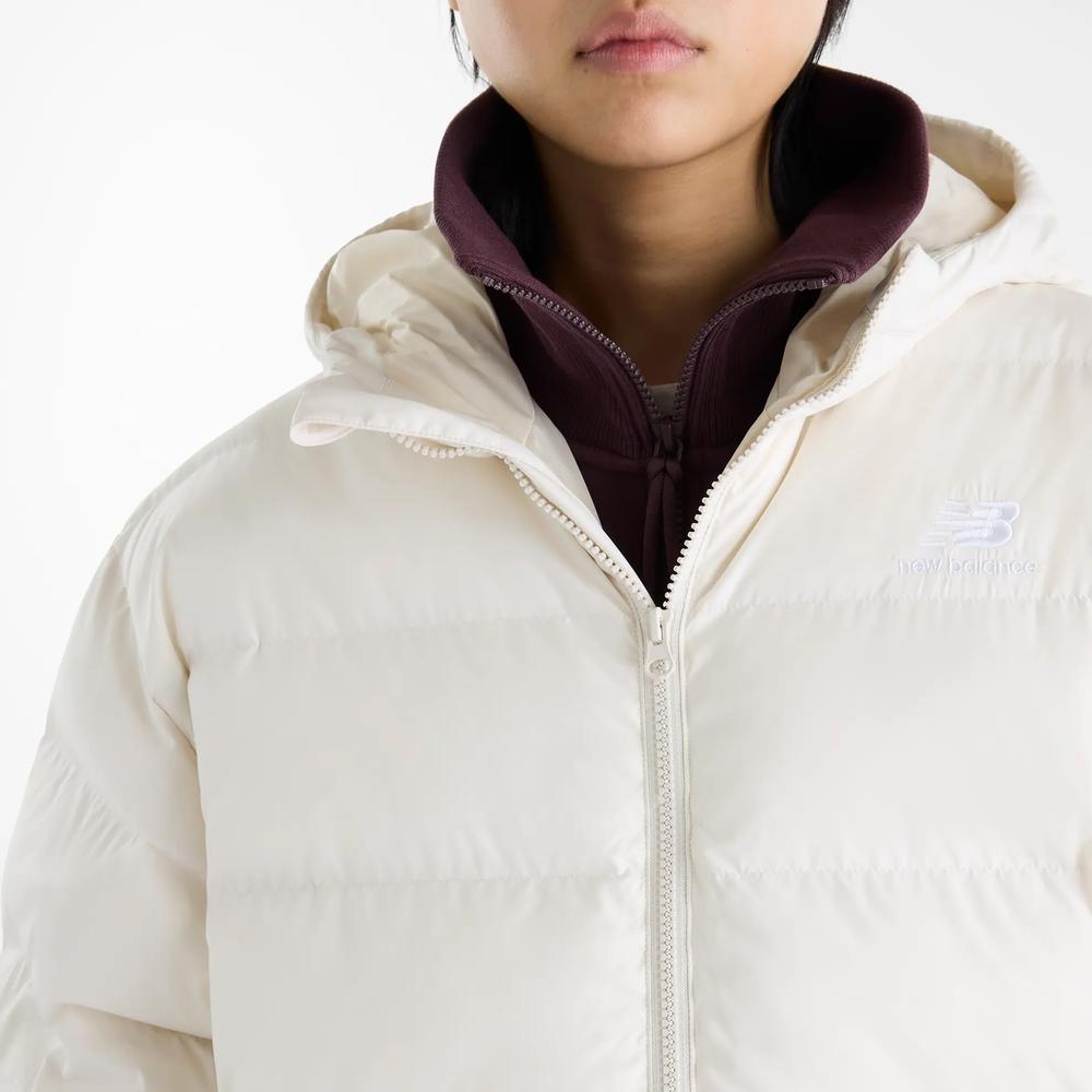 Női bunda New Balance Boston Long Puffer WJ62Y0KBLIN - bézs