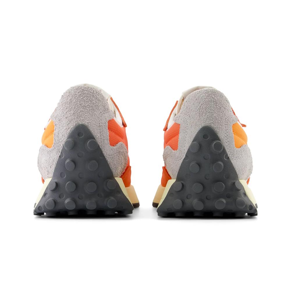 Unisex cipő New Balance U327WRC - narancs