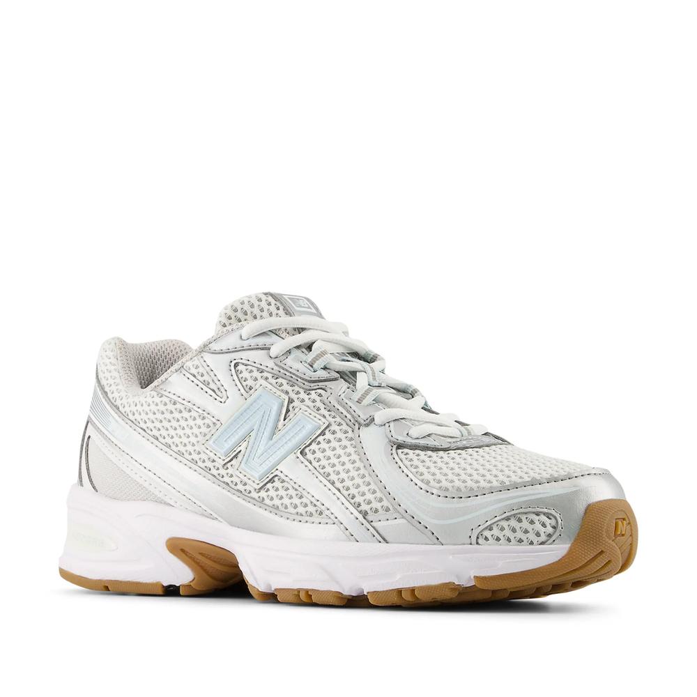 Gyermekcipő New Balance GR740AA - ezüst