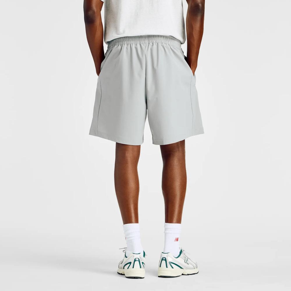 Férfi futónadrág New Balance MB6174CDYST - szürke