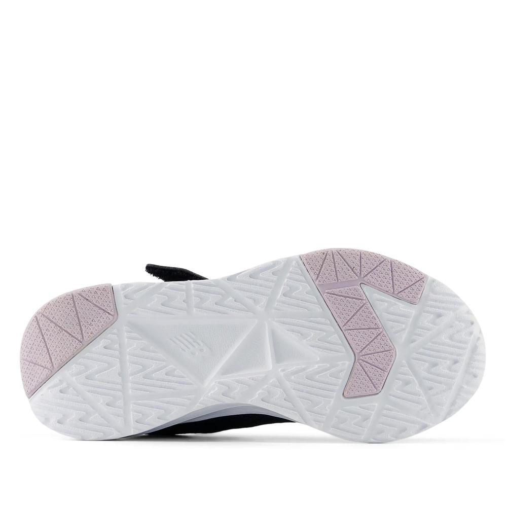 Gyerek cipő New Balance P57823W - fekete