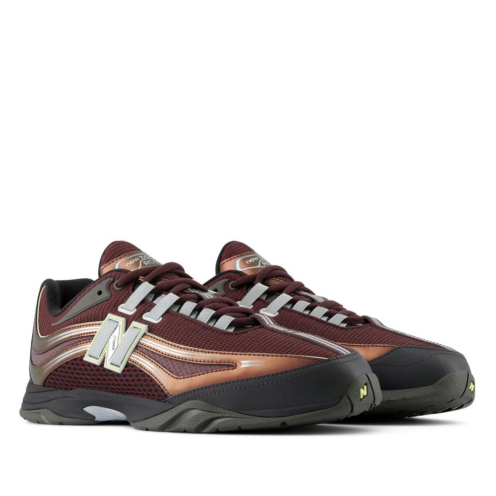 Unisex cipő New Balance URC56673 - gesztenyebarna