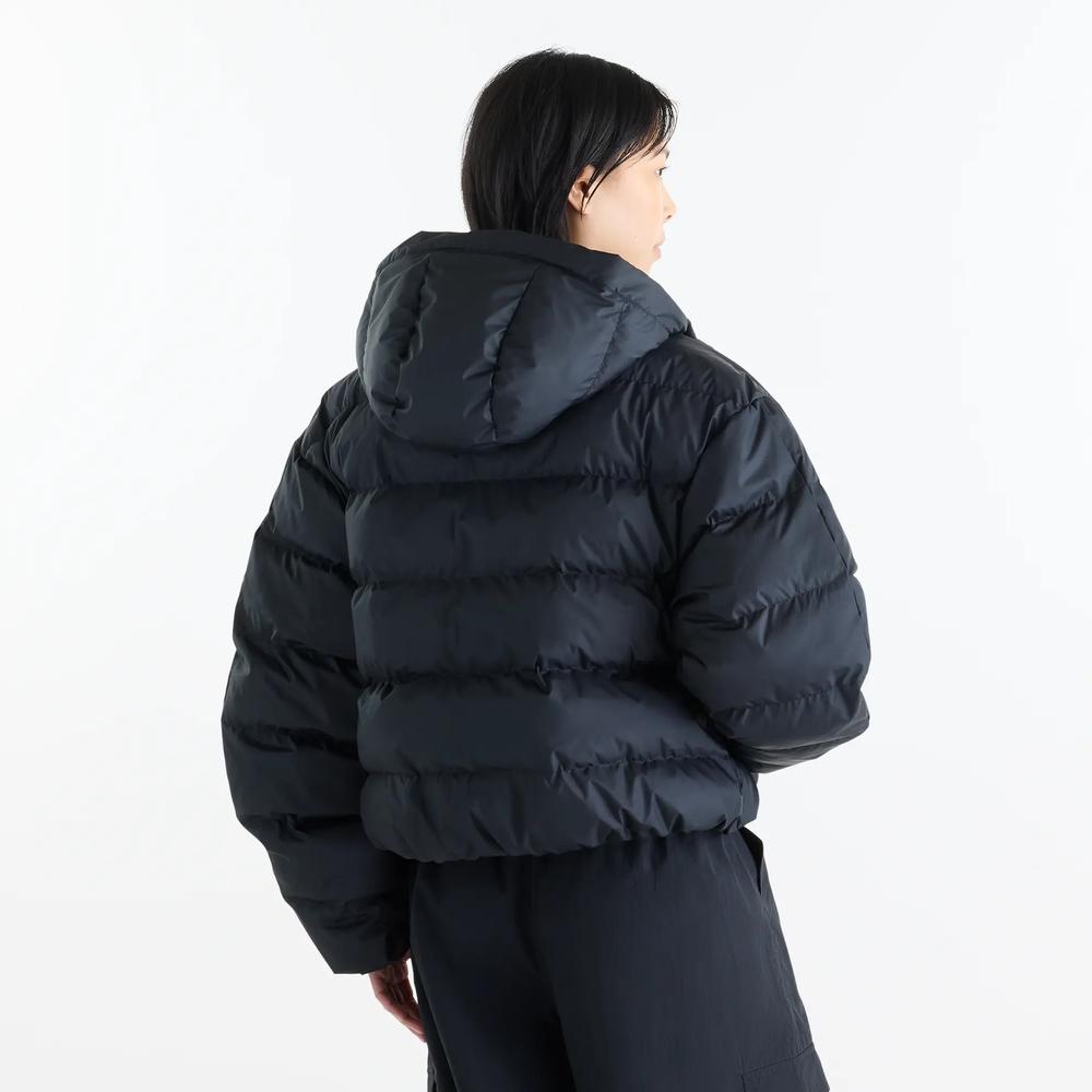 Női bunda New Balance Boston Puffer WJ62V5SNBK - fekete