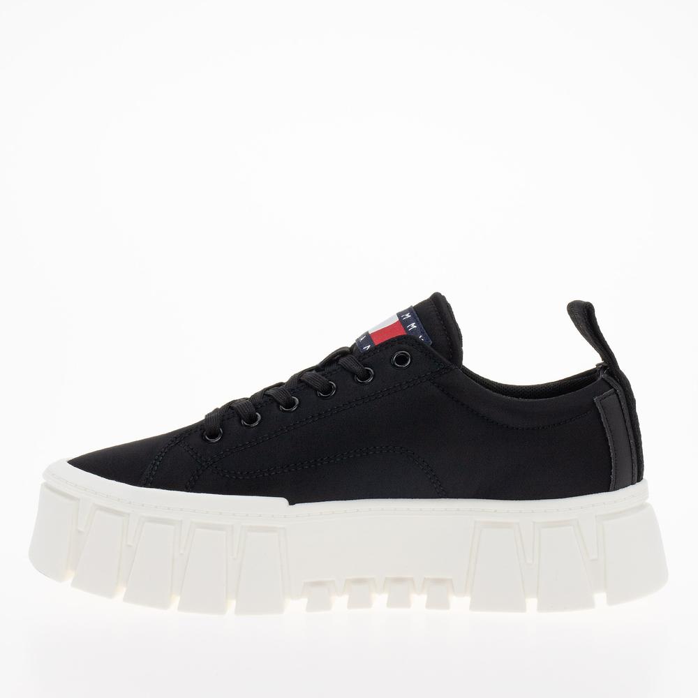 Cipő Tommy Jeans Recycled Cleat Chunky EN0EN02240-BDS - fekete