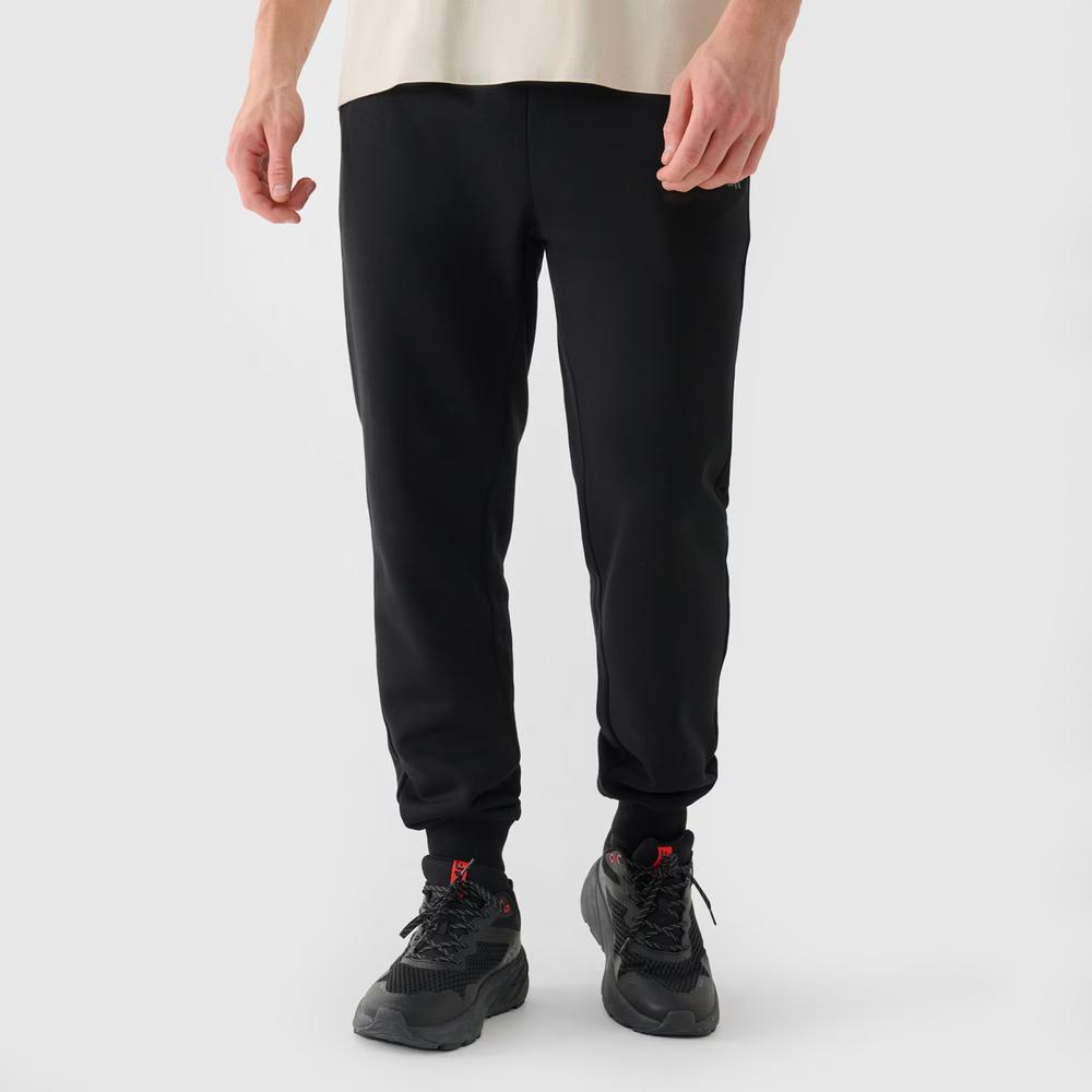 Alsonadrág 4F WMM00TTROM094320S - fekete