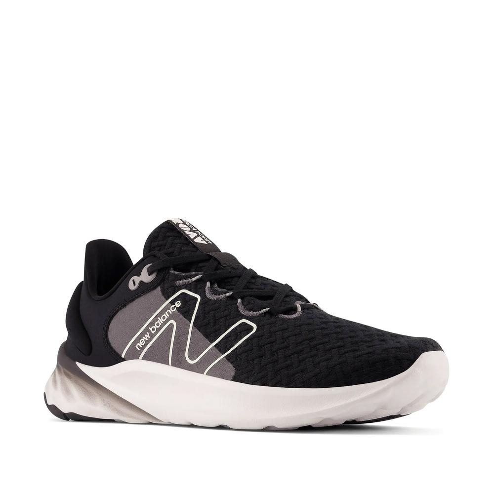 Férfi futócipő New Balance Fresh Foam Roav v2 MROAVHK2 – fekete