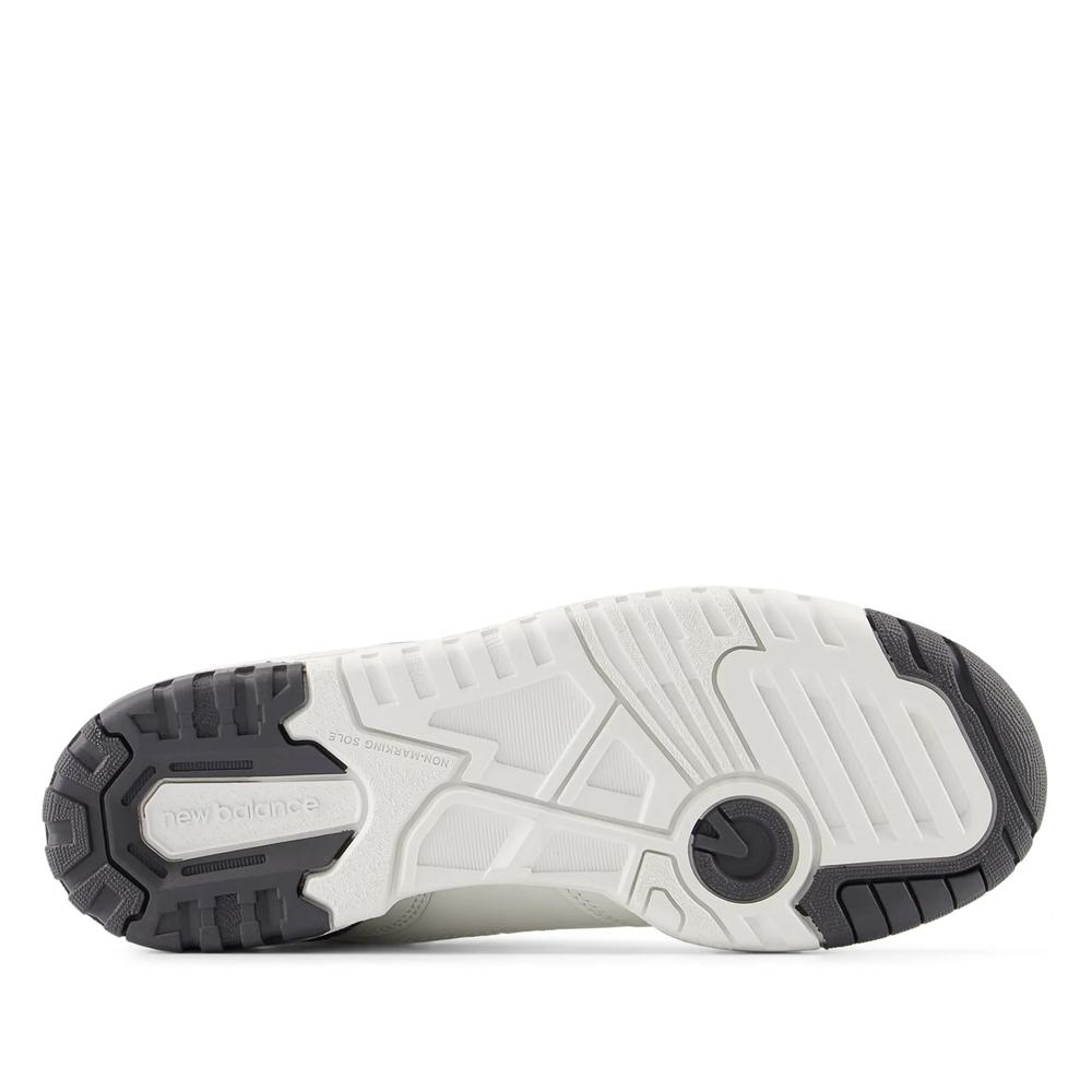 Gyermekcipő New Balance GSB550BH – fehér
