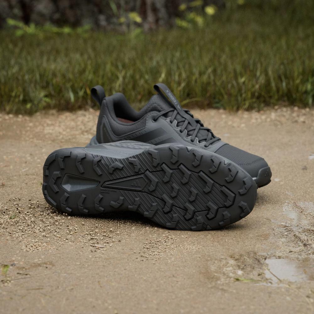 Cipő férfi adidas Terrex Tracefinder 2 Climaproof JI0274 - fekete