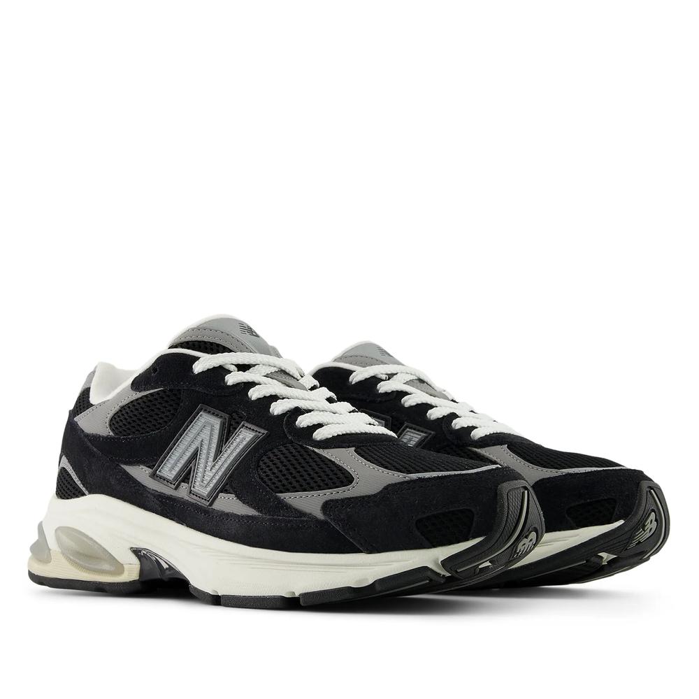 Unisex cipő New Balance U2010892 - fekete