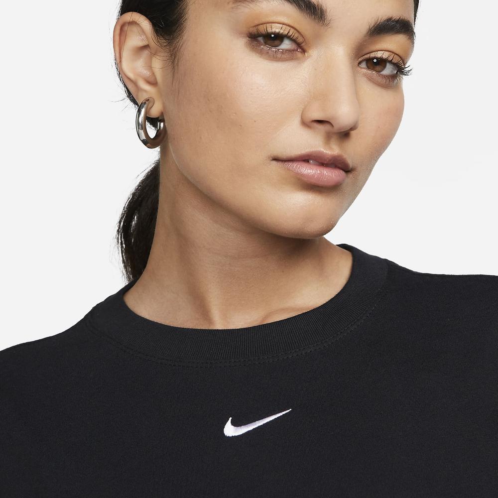 Póló Nike Sportswear Club Essentials FD4149-010 - fekete