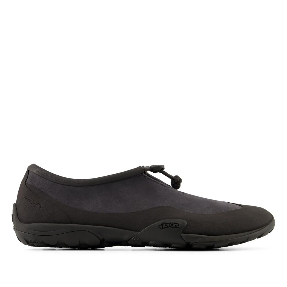 Unisex férfi cipő New Balance Minimus MT10T364 - fekete