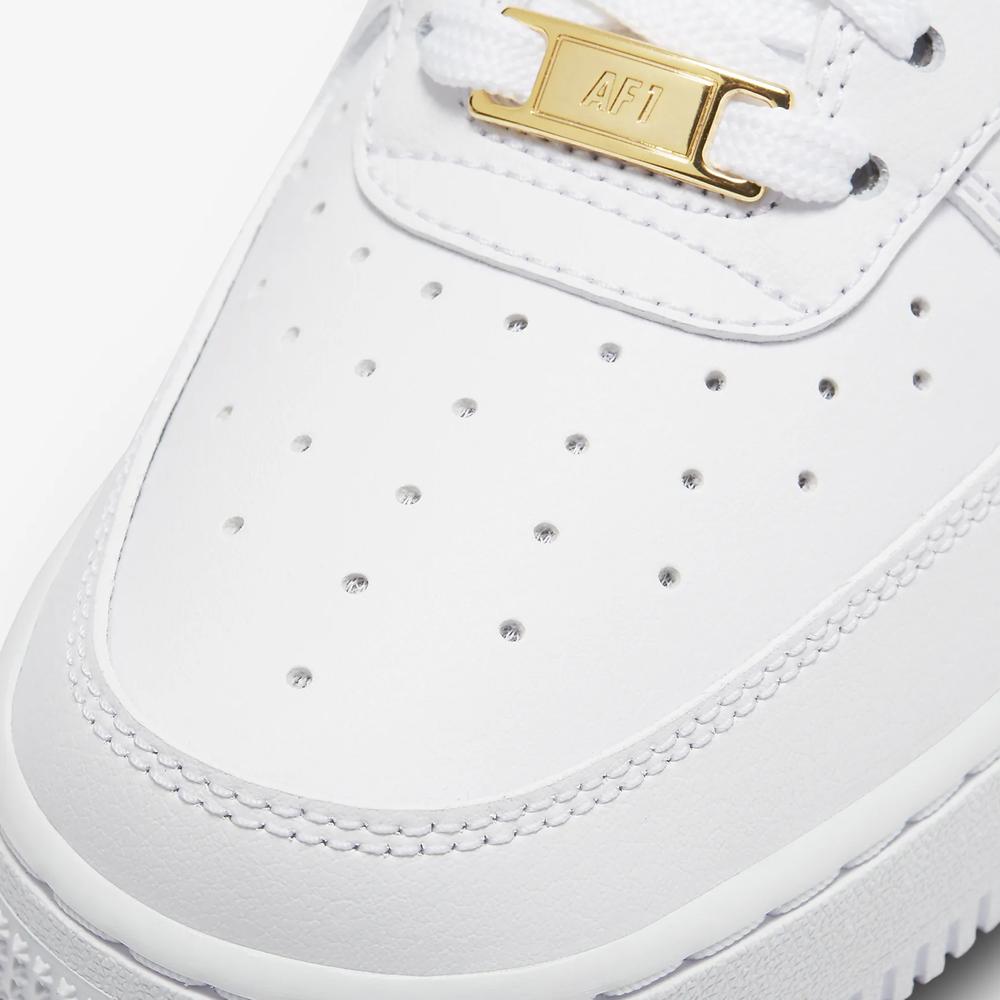 Cipő Nike Air Force 1 '07 Essential CZ0270-105 - fehér