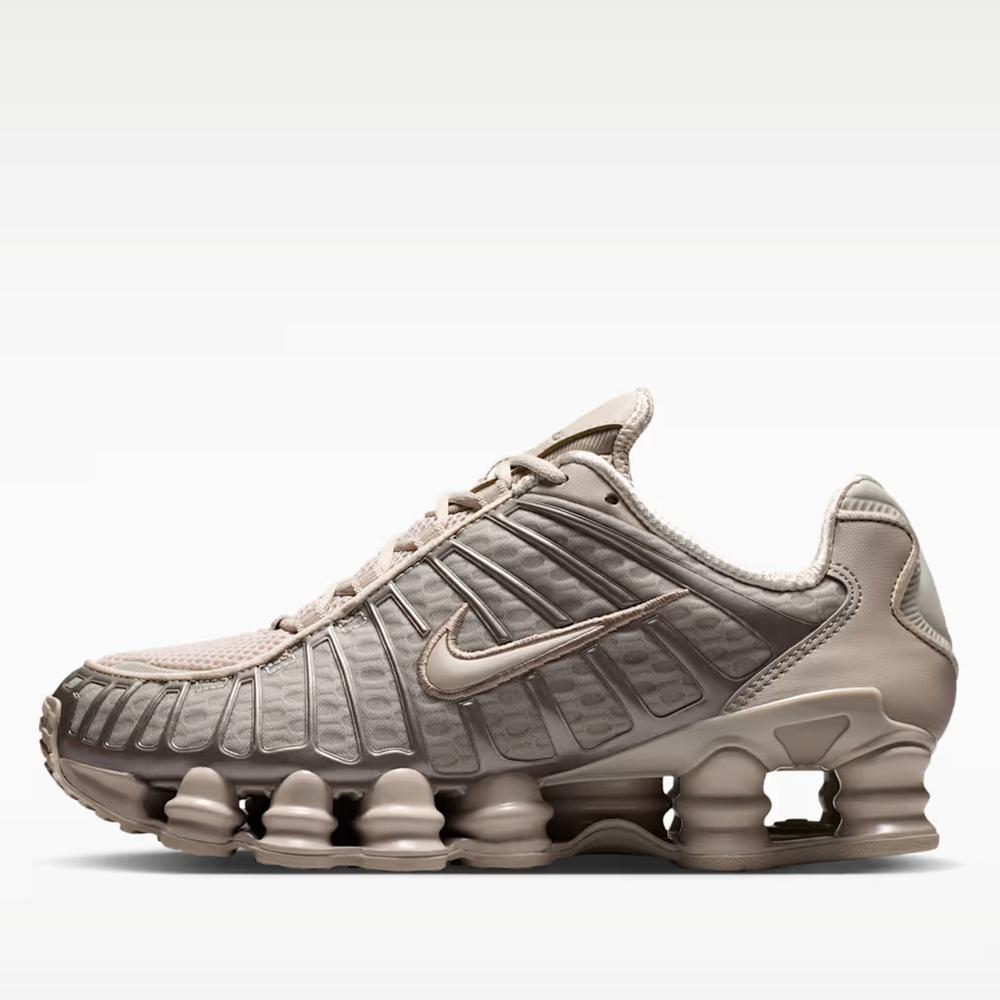 Női cipő Nike Shox TL AR3566-204 - bézs