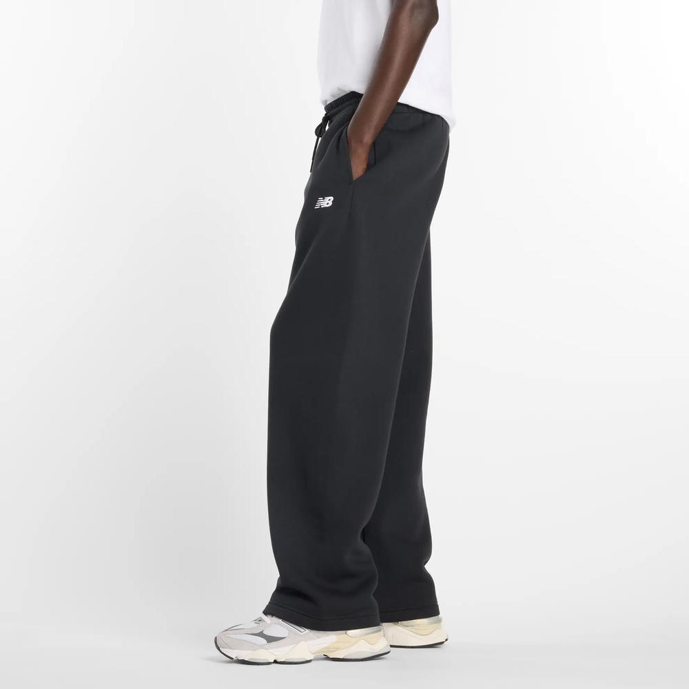 Férfi nadrág New Balance Sport Essentials MP53506BK - fekete