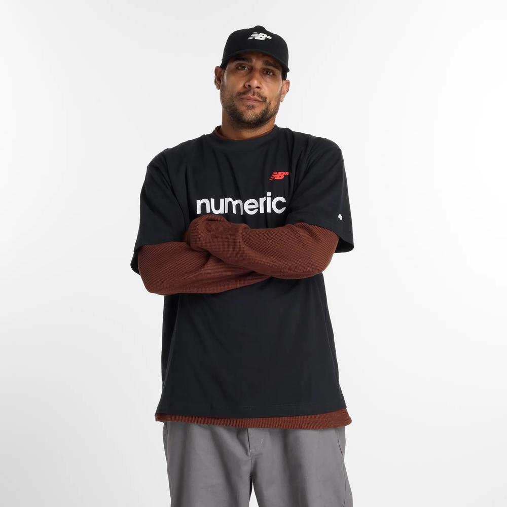 Férfi futópóló New Balance MT53704BK - fekete
