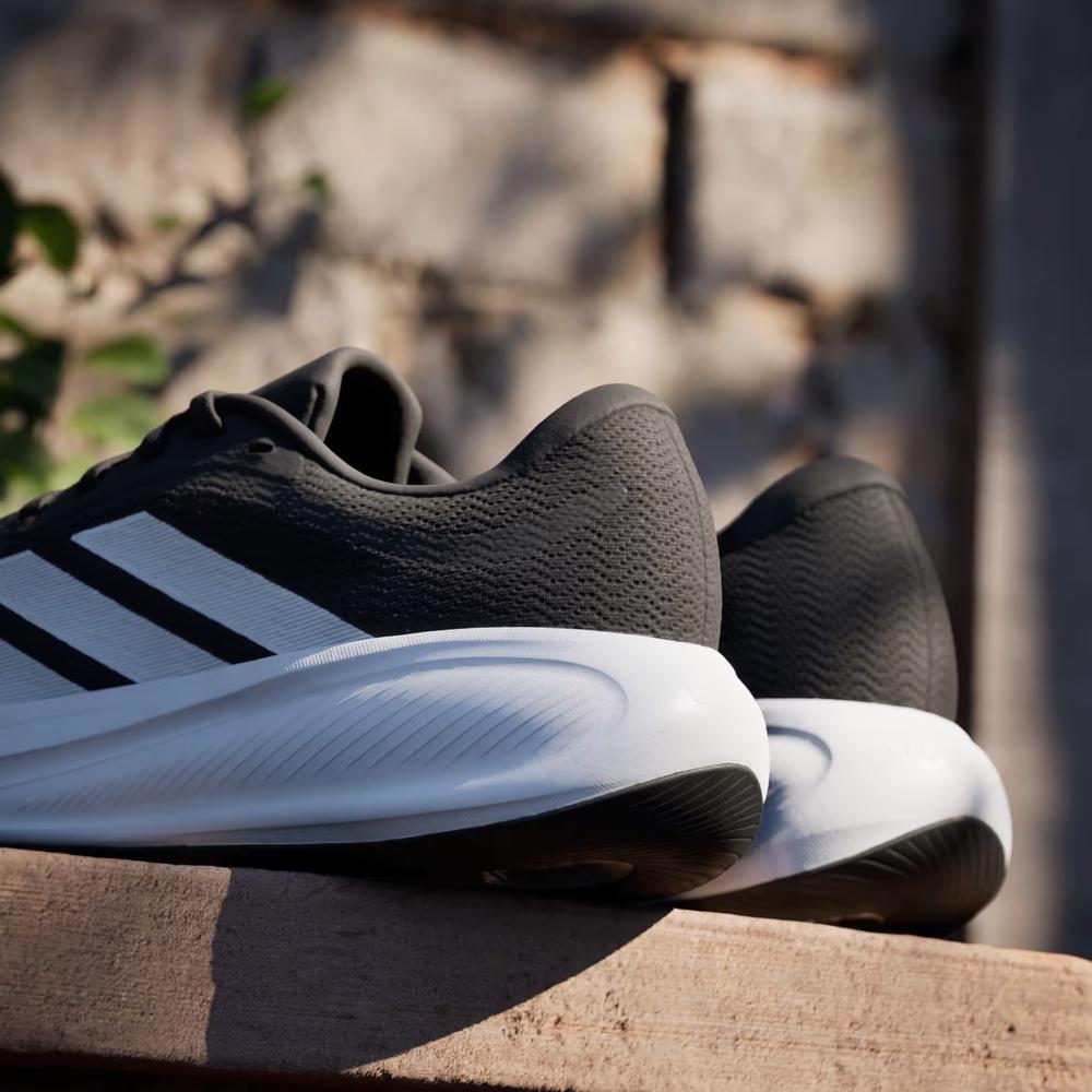 Férfi cipő adidas Running Response Runner 2 KJ1736 - fekete