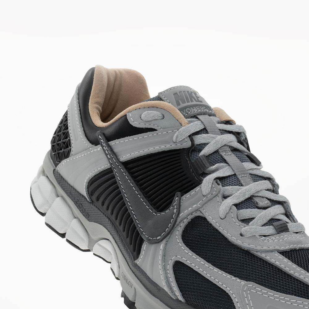Férfi cipő Nike Zoom Vomero 5 HV5982-001 - szürke