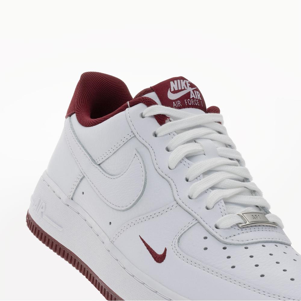 Cipő férfi Nike Air Force 1 '07 LV8 HM9483-100 - fehér