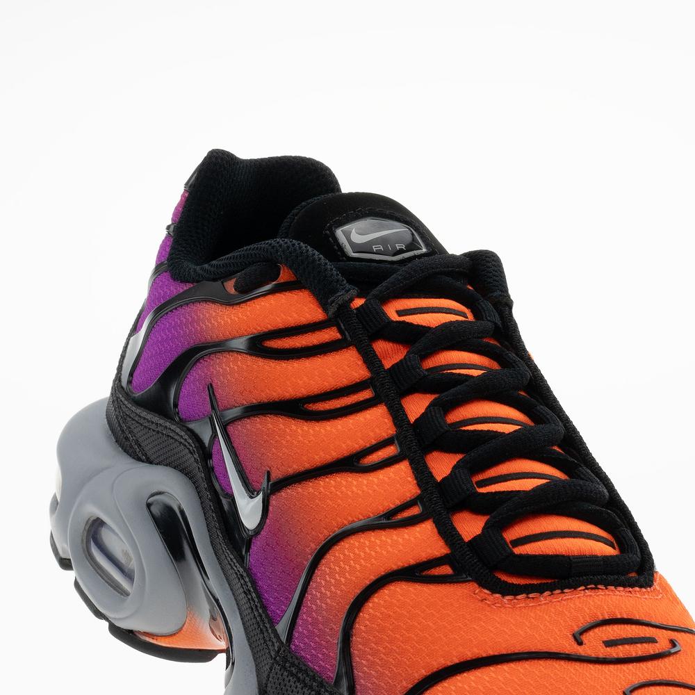 Férfi cipő Nike Air Max Plus DM0032-014 - různobarevné