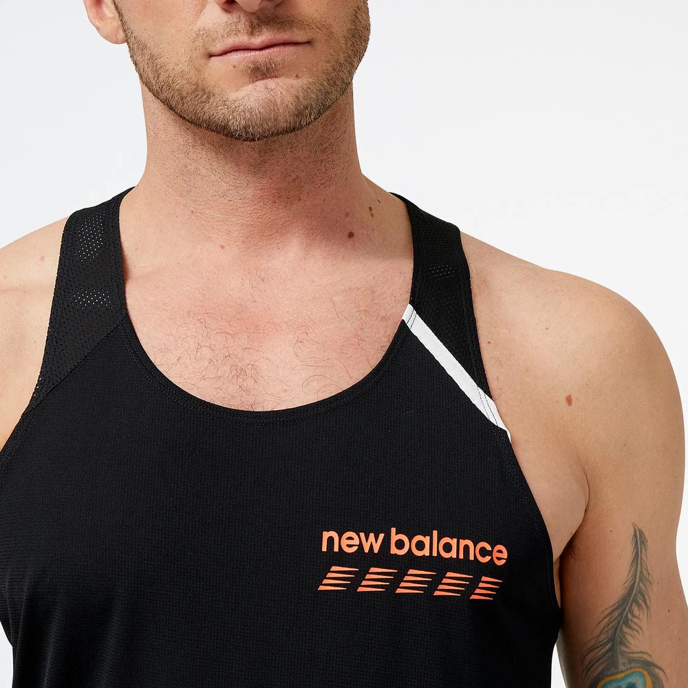 Férfi póló New Balance MT31240BK - fekete