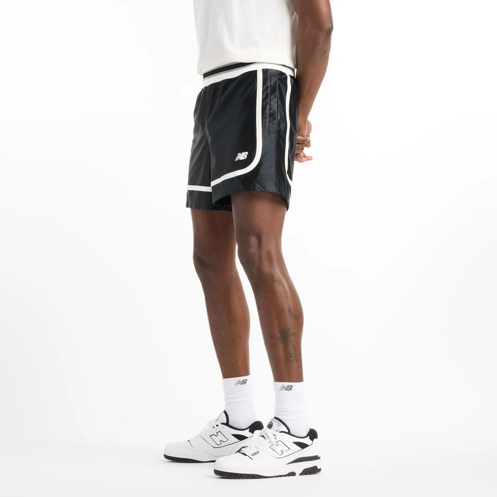 Férfi futónadrág New Balance MS51608BK - fekete